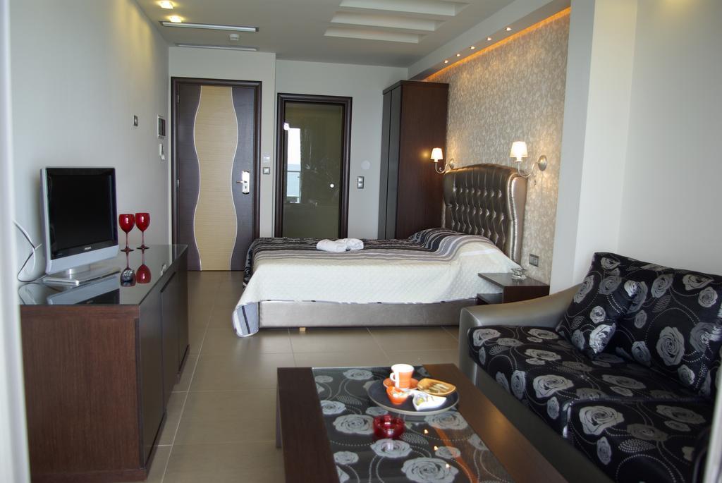 Dion Hotel Paralía Buitenkant foto