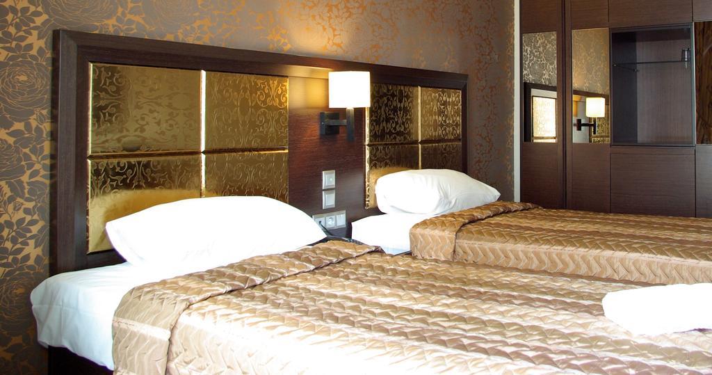 Dion Hotel Paralía Buitenkant foto